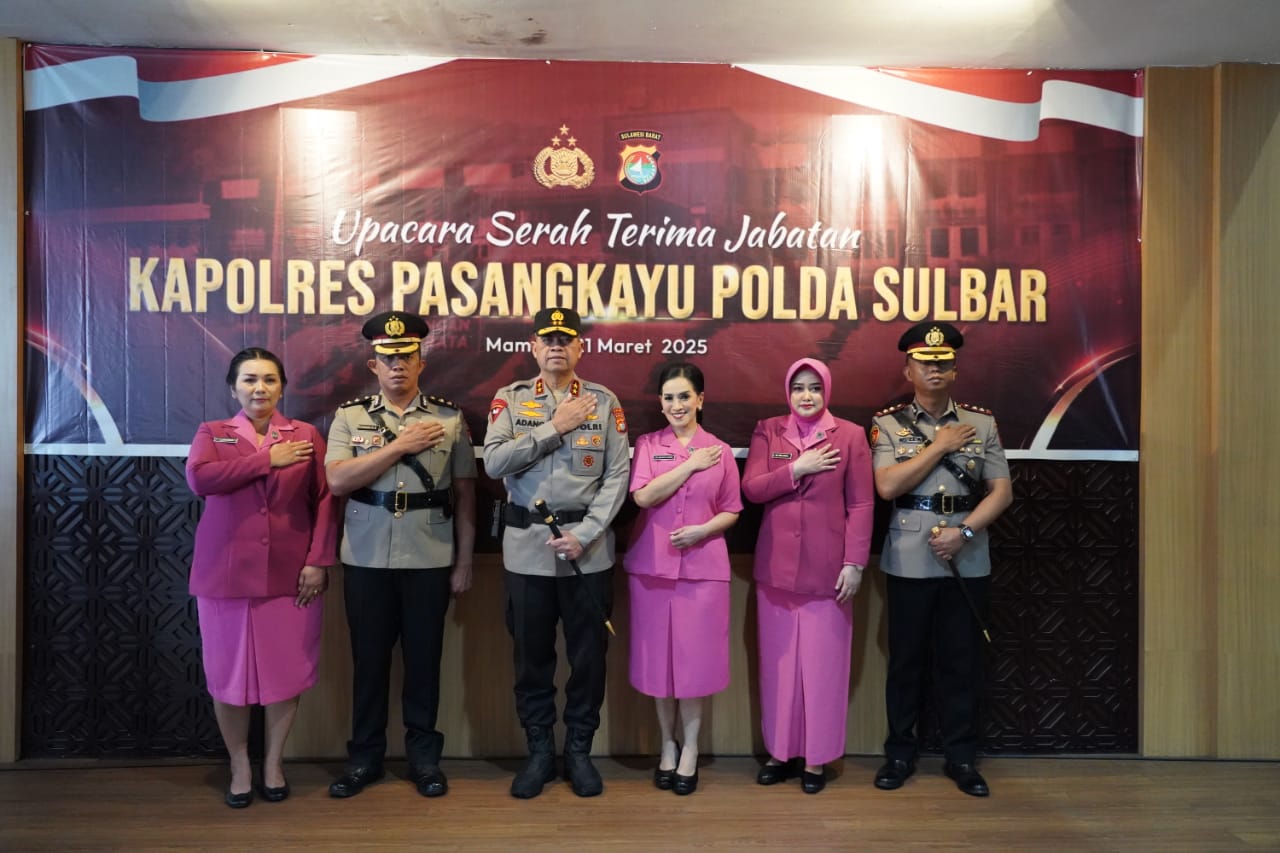 Kapolda Sulbar Pimpin Sertijab Kapolres Pasangkayu: Harapan untuk Kinerja yang Lebih Baik