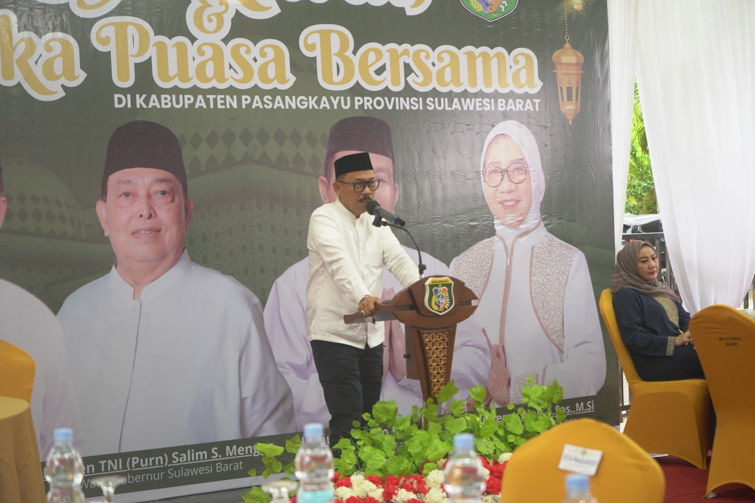 Gubernur dan Wakil Gubernur Sulbar menjadi penyemangat bagi masyarakat Pasangkayu,” kata Yaumil.