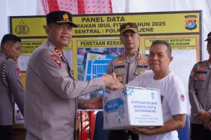 Kapolda Sulbar Bangun Komuniskasi dan Kepercayaan dengan Masyarakat di Tengah Pengecekan Posko Ops Ketupat di Majene