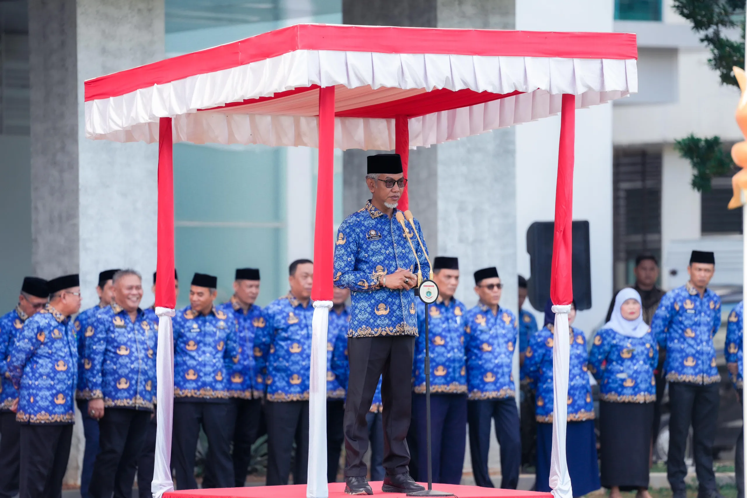 Hari Kesadaran Nasional: Plh Sekda Sulbar Ajak ASN Bangun Suasana Kerja Positif dan Kolaboratif