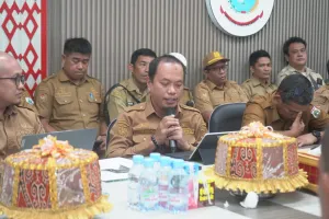 Kabag Umum dan Keuangan DPRD Sulbar Stephanus BM Menghadiri Rapat Pembahasan Perkembangan Aset Randis serta Strategi Pengelolaan Aset