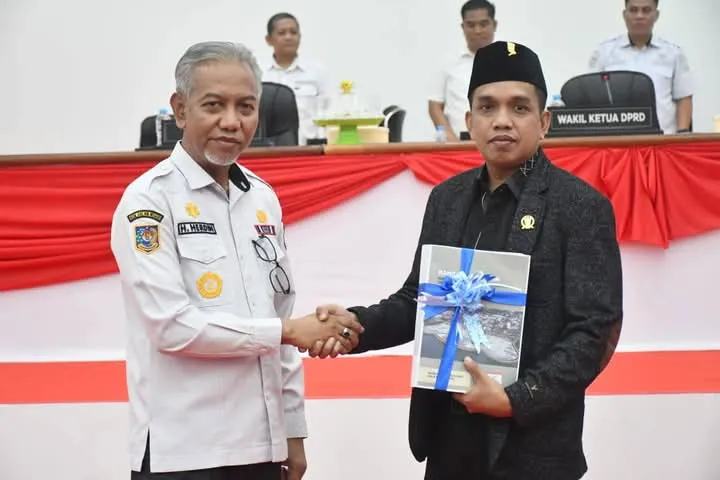 DPRD Sulbar Setujui Jawaban Gubernur atas Ranperda RPJMD 2025-2029