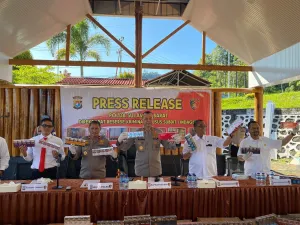 Pengungkapan Peredaran Rokok Ilegal, Kadis Koperindag: Sinergitas Pemprov dan Polda Sulbar