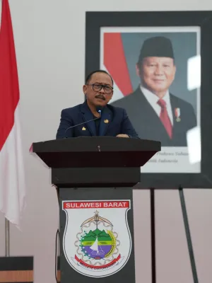 Gubernur Sulbar Tanggapi Pandangan Fraksi DPRD soal Pertanggungjawaban Pelaksanaan APBD Sulbar 2024