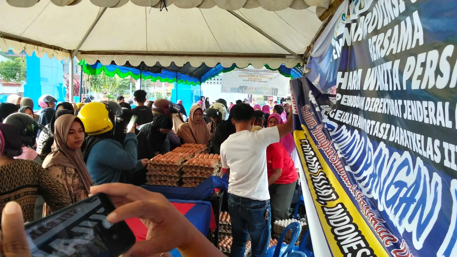 Pemprov Sulbar Pastikan Stok Beras Aman, Bangun Sinergi dengan BULOG untuk Jaga Stabilitas Harga Beras