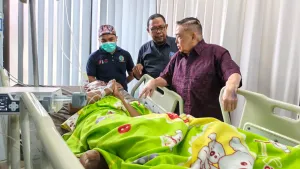 Kunjungi Korban Salah Tangkap di RSUD Polman, Wagub Sulbar Sulbar Ingatkan Pentingnya Penyelesaian Hukum yang Manusiawi