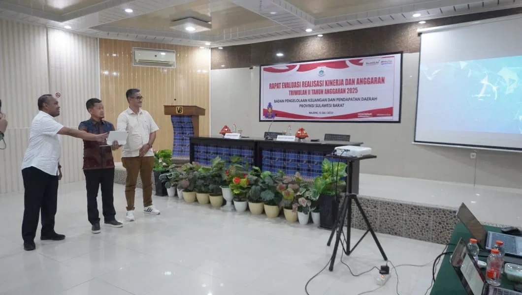Transformasi Digital Sulbar: SP2D Online Resmi Diluncurkan, Proses Pencairan Dana Lebih Cepat dan Transparan