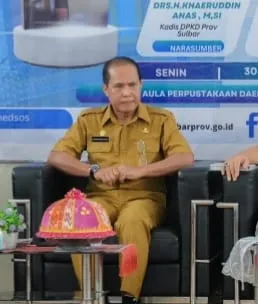 Baca 20 Buku Jadi Syarat Kelulusan Siswa, DPKD Sulbar Dorong Akreditasi Perpustakaan Sekolah Hingga Ruang Baca Digital