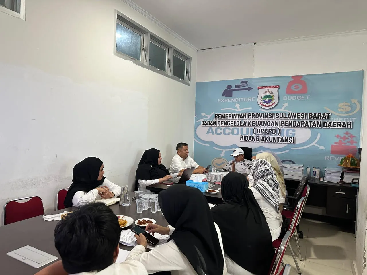 BPKPD Sulbar Gelar Rapat Persiapan Sidang Penyelesaian Kerugian Daerah