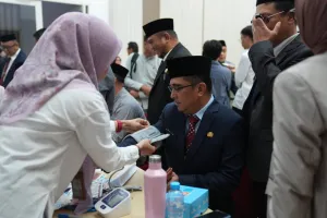 Pejabat Pemprov Sulbar Jalani Tes Kesehatan Sebelum Retret di Makorem 142 Tatag