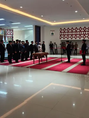Gubernur Suhardi Duka Lantik 15 Pejabat Tinggi Pratama, Ingatkan Istri Pejabat Tak Campuri Urusan Jabatan