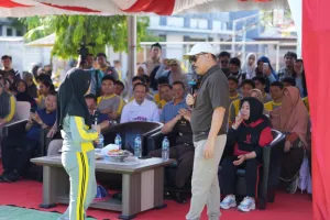 Gubernur Suhardi Duka Luncurkan Gerakan Sulbar Mandarras, Wajibkan Siswa Membaca 20 Buku