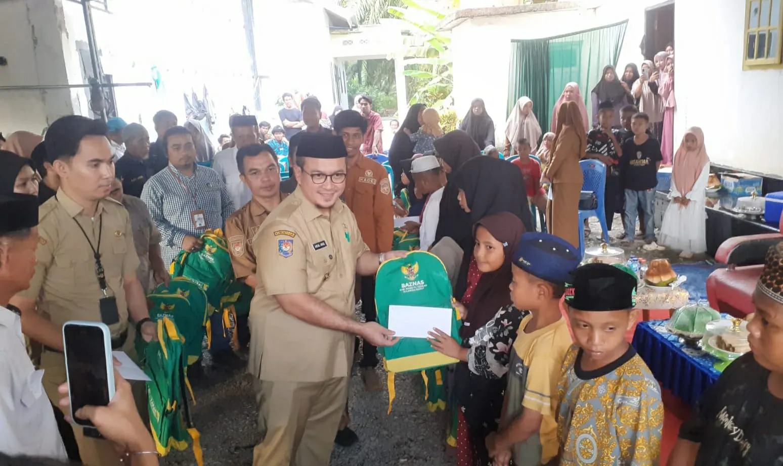 Bupati Mateng Arsal Aras, Menghadiri Silaturahim dan Santunan Yatim Piatu. Relawan Semart Siap Andil untuk Misi Misi Sosial