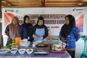 Pertamina Patra Niaga Regional Sulawesi Dorong Inovasi Pangan dan Kemandirian Perempuan Lewat Olahan Bandeng Presto di Parepare