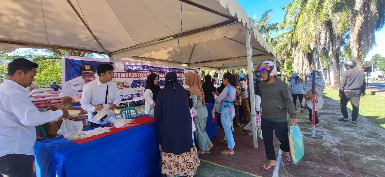 Pemprov Sulbar Gelar Gerakan Pangan Murah untuk Kendalikan Inflasi: Masyarakat Antusias, Harga Lebih Murah