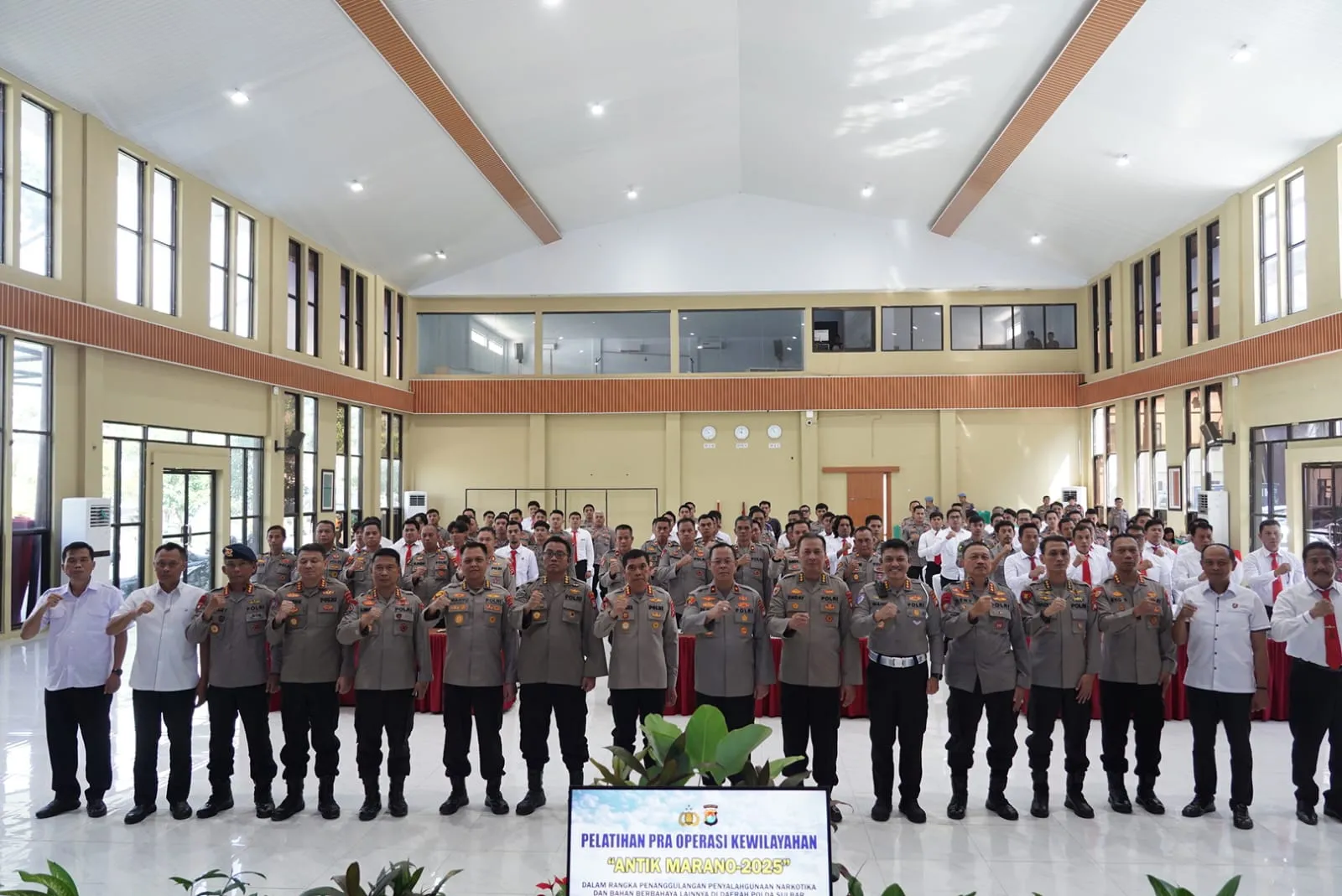 Wakapolda Sulbar Pimpin Latpra Ops Antik Marano 2025, Tekan Peredaran Narkoba di Sulawesi Barat