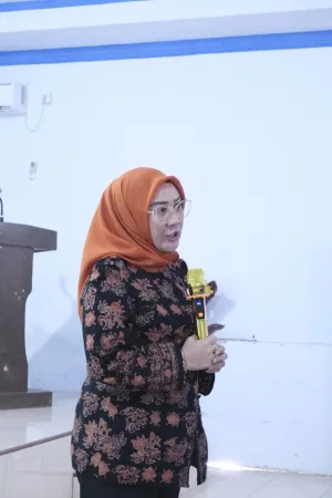 Era Digital: Suraidah Ajak Masyarakat Sulbar Manfaatkan Teknologi untuk Kemajuan