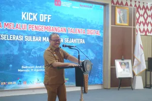 Becanda: Gubernur Sulbar Sindir ASN “Lebih Pintar” dari Kecerdasan Buatan