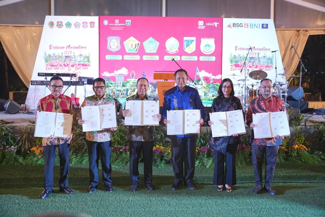Wakili Gubernur Sulbar, Bau Akram Dai Hadiri Penandatanganan MoU dan Perjanjian Kerja Sama se-Sulawesi