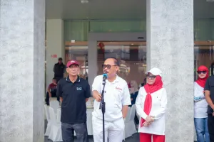 Kemeriahan HUT ke-80 RI : Kepala OPD Sulbar Unjuk Kebolehan di Lomba Makan Kerupuk dan Masak Nasi Goreng