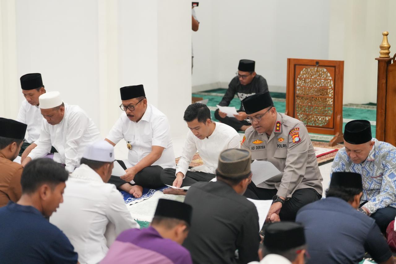 Masyarakat Sulbar Gelar Doa Istighatsah, Harap Kedamaian Indonesia Kembali
