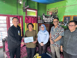 DPRD Sulbar Apresiasi Program Beasiswa, Orang Tua Penerima Sangat Terbantu