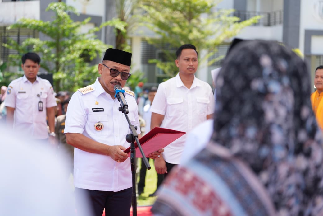 Lawan Stunting, Gubernur Suhardi Duka Tekankan Pentingnya Pemantauan Rutin di Posyandu