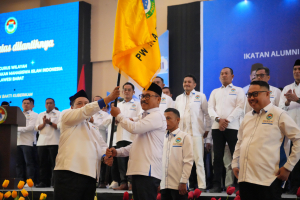 Gubernur Suhardi Duka Resmi Pimpin IKA PMII Sulbar, Keberagaman Profesi Pengurus IKA PMII adalah Kekuatan