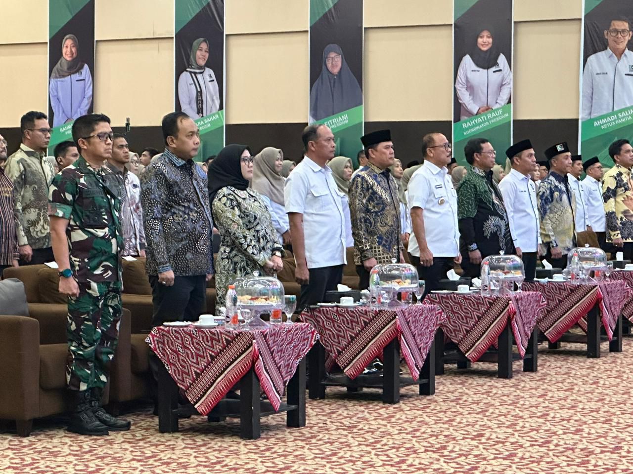 Tiga Pimpinan DPRD Sulbar Hadiri Pelantikan KAHMI, Siap Dukung Program Strategis Pemprov