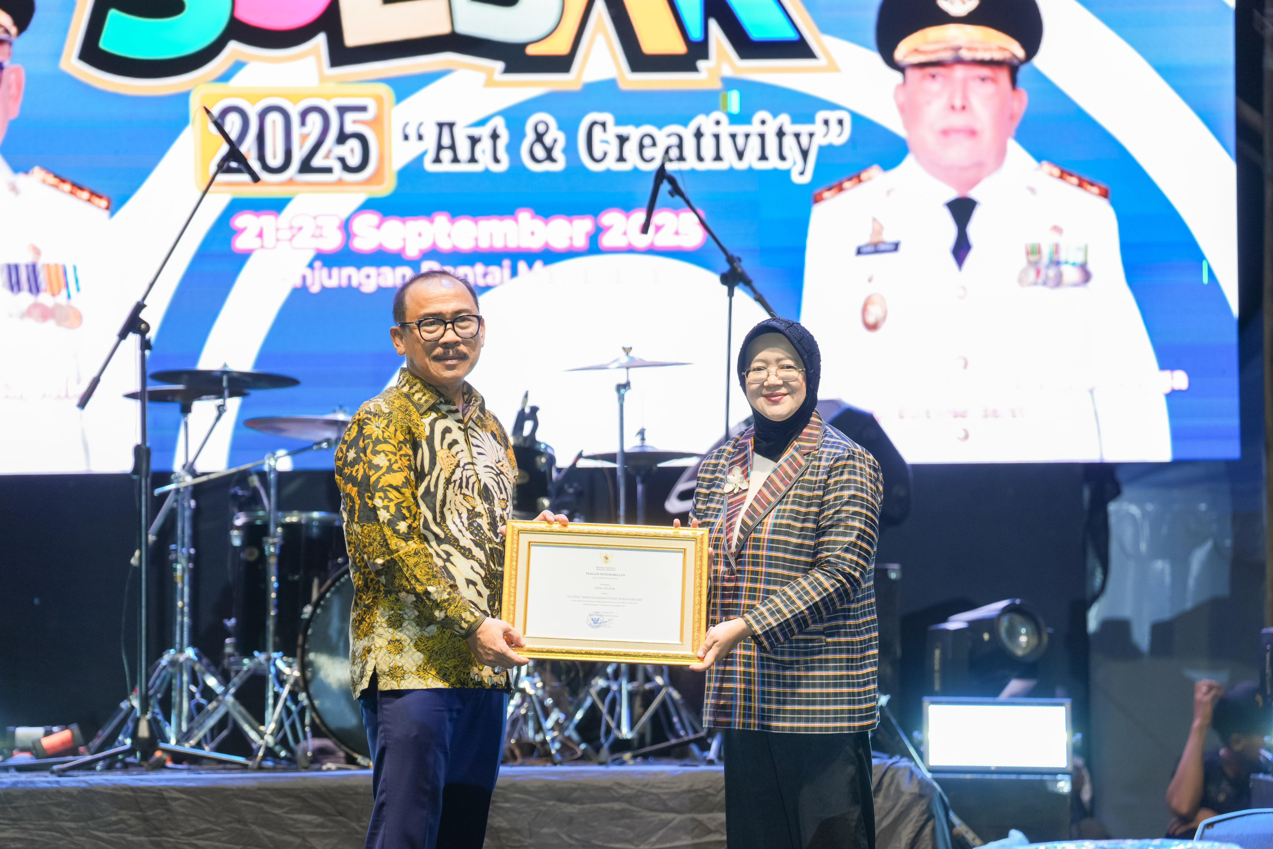 Pemprov Sulbar Mendapat Penghargaan KEN dari Kementerian Pariwisata RI