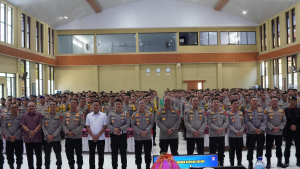 Kapolda Sulbar: Bhabinkamtibmas Garda Terdepan Polri dalam Meraih Kepercayaan Masyarakat