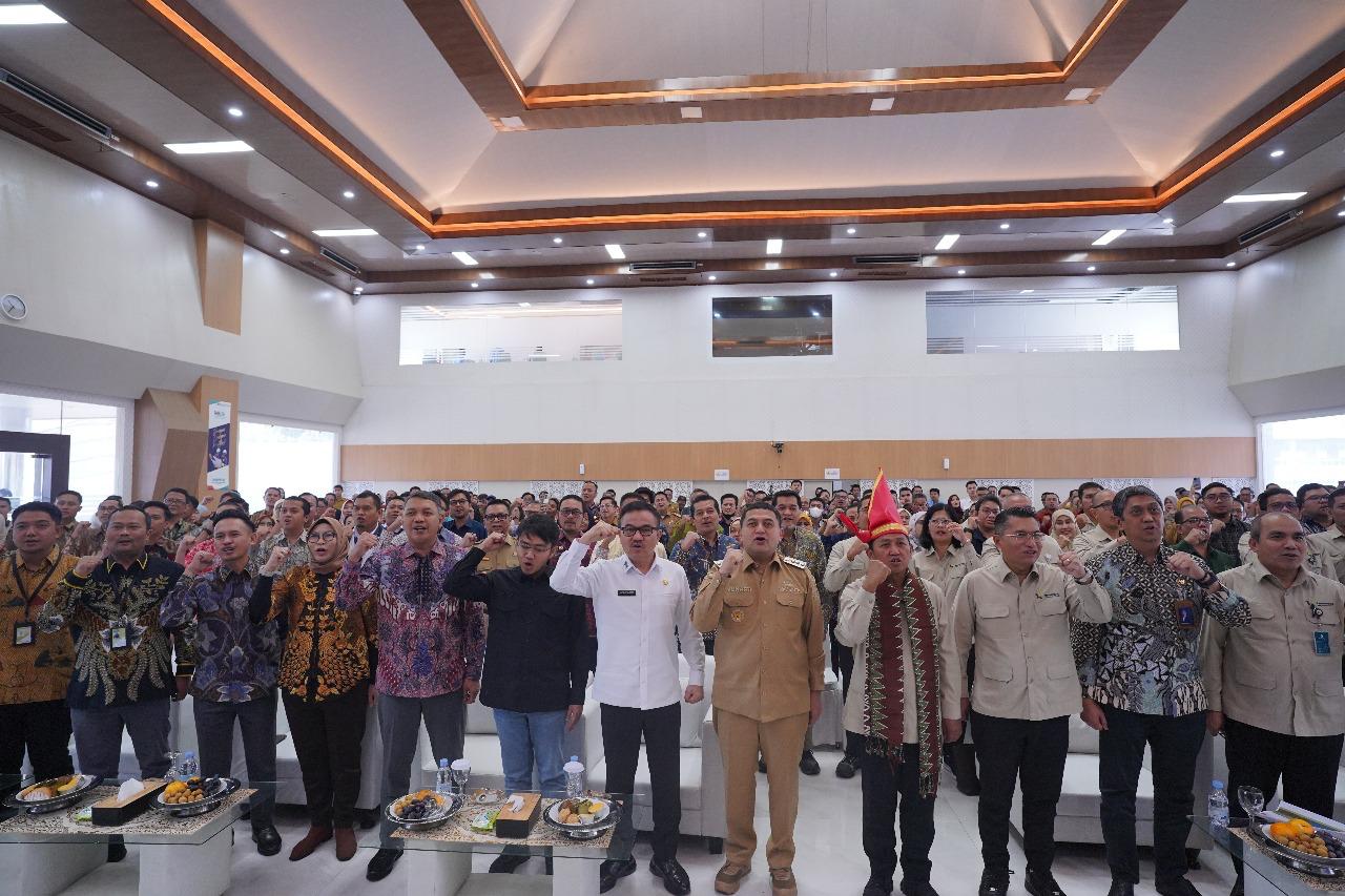 Sesmenkop Tinjau Koperasi Merah Putih di Sulawesi, Pertamina Patra Niaga Sulawesi Siap Kawal Ekonomi Desa