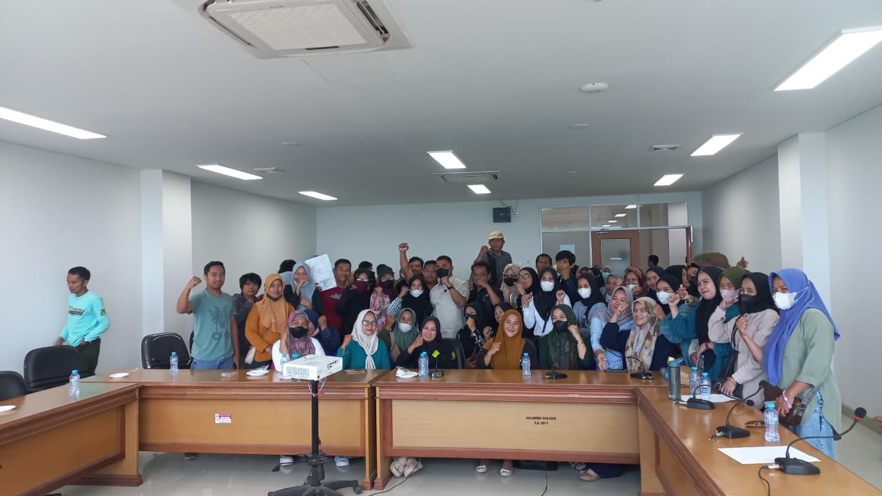 Terima Aspirasi Aliansi Tenaga Kontrak, DPRD Sulbar Siap Perjuangkan melalui Mekanisme Resmi