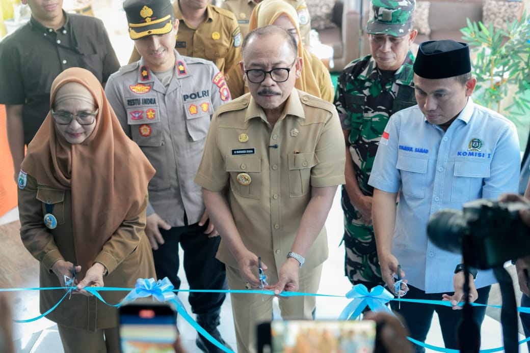 Dari PDAM untuk Rakyat: Gubernur SDK Dorong Layanan Air Bersih yang Berkeadilan di Polman