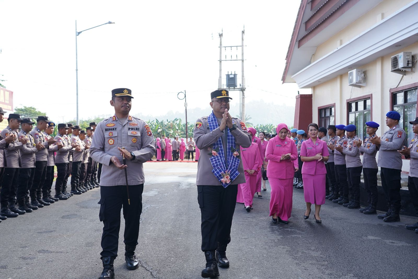 Kunjungan Kerja Kapolda Sulbar ke Polres Mateng: Evaluasi Mendalam dan Penguatan Kapasitas Operasional